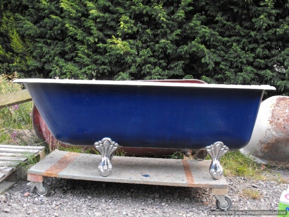 Blue Roll Top Bath